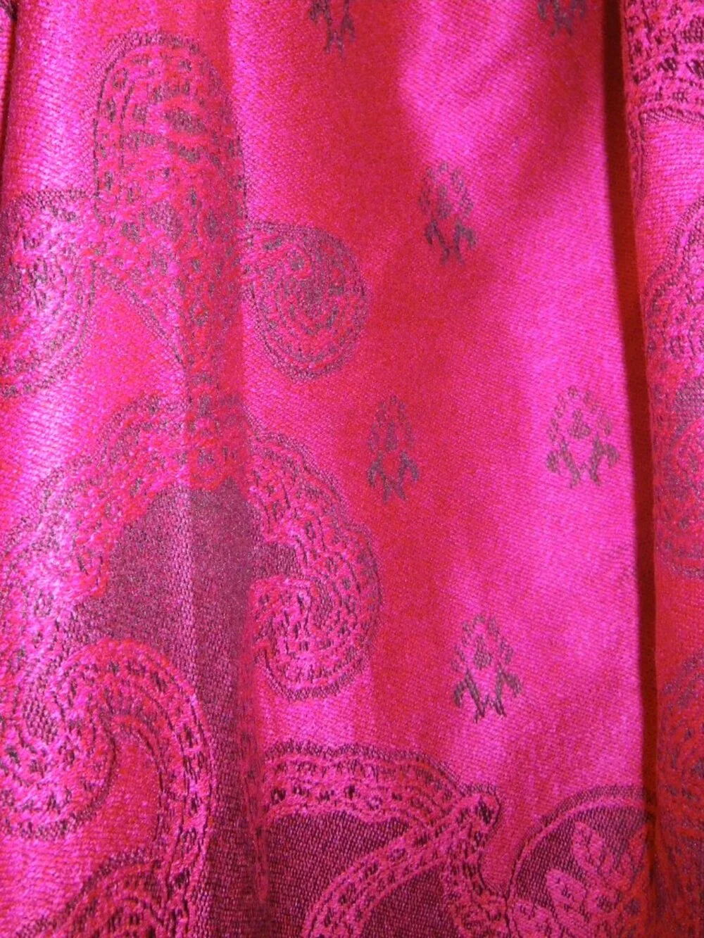 Women’s 100% Cashmere Scarf Wrap Made in Jerusalem w/ I Love Jerusalem Tags - Picture 3 of 4
